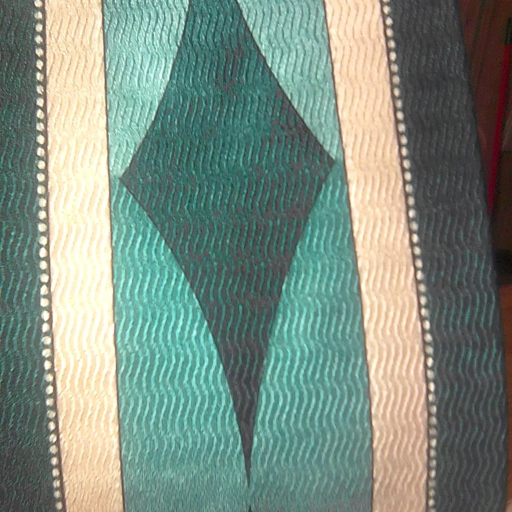 Bruno Conte Mens Tie, and pocket square New without tags